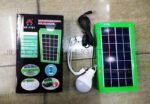 Panneau solaire multifonction Charge portable + Lumiere et torche