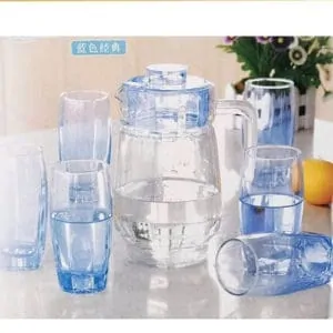 Ensemble Carafe et 06 Verres de haute qualité CV10