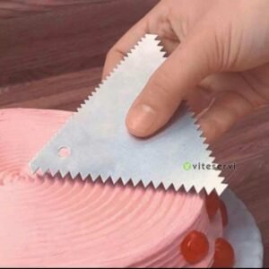Lisseuse de surface de gâteau forme triangle 3 cotés