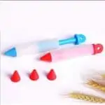 Écritoire stylo à crème à différent douilles en plastique
