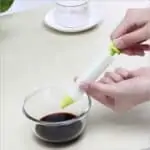 Écritoire stylo à crème à différent douilles en plastique