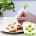 Écritoire stylo à crème à différent douilles en plastique