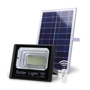 Lampadaire solaire à haute puissance et très résistante