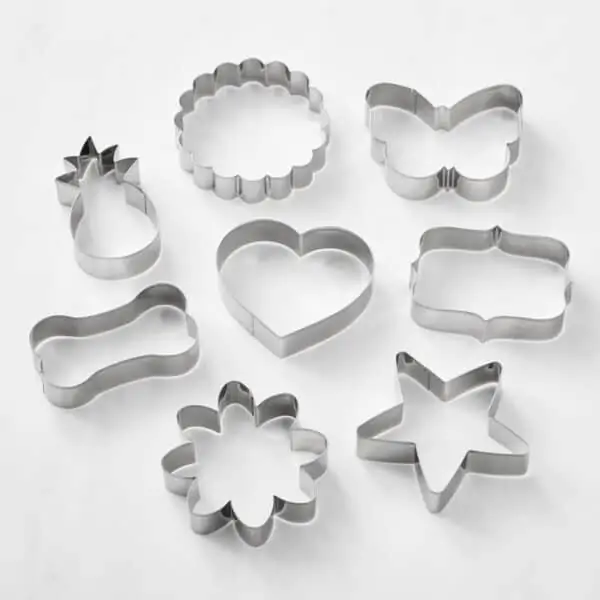 Set de 03 emportes pièces en métal de différents formes EM-02