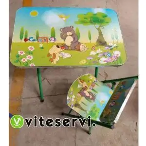 Table et chaise confortable pour enfant