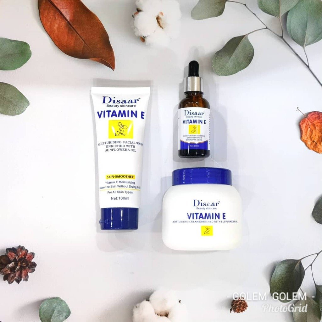 PhotoGrid 1643416175262 Disaar vitamine E pour un teint lisse contre vergetures acné sébum bouton tâches rides sérum, crème, nettoyant