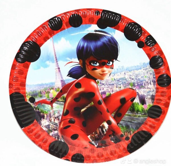 Pack Anniversaire surprise pour enfant Special fête express composé de guirlande gobelet assiette chapeau