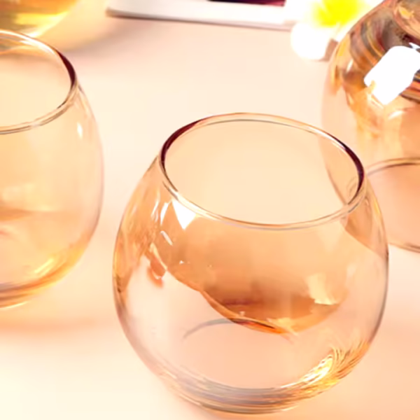 Carafe Décanteur de vin avec 4 verres de qualité
