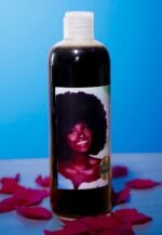 Shampoing 2 en 1 Myrmas Bio pour tous type de cheuveux sans sulfate – sans produits chimiques – 100% naturel.