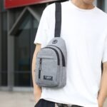 Sacoche, Sac à bandoulière homme avec chargement USB, sac à bandoulière, sac à dos de randonnée, sac de moto étanche pour homme et femme