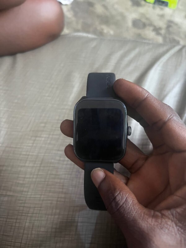 Montre connectée Oraimo Nova AM Écran incurvé sans bordure