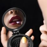 2 en 1 miroir & brosse
